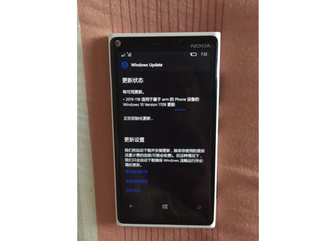 微软:停审Windows Phone 8.x提交的应用更新!