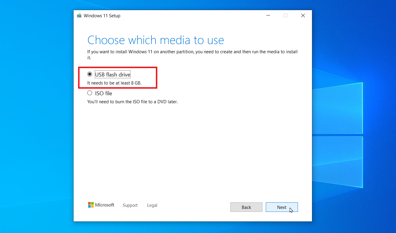 如何使用 Windows 11 媒体创建工具？