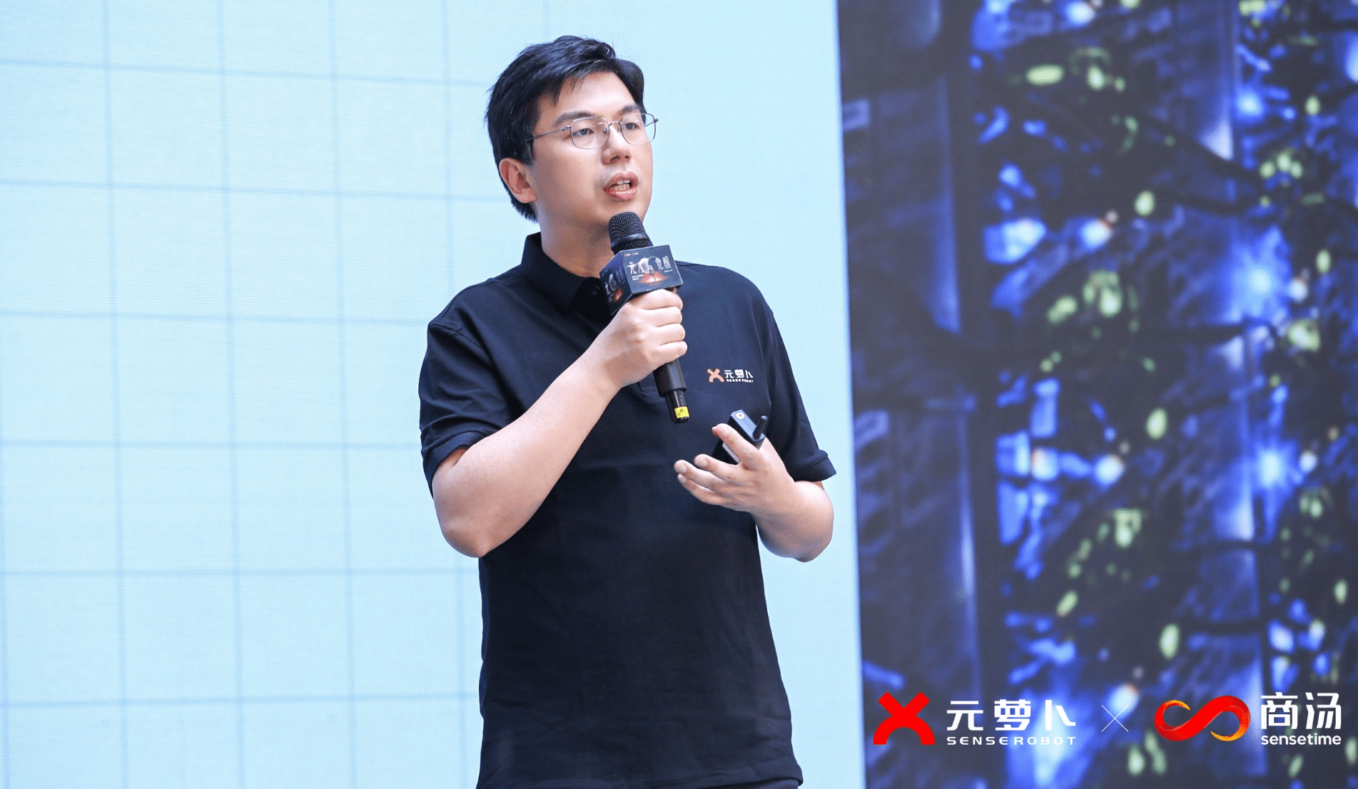 商汤科技推出AI围棋机器人，人工智能企业的未来在C端？