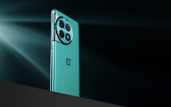 新一代手机潮流:Redmi、一加、realme率先推出24GB内存时代