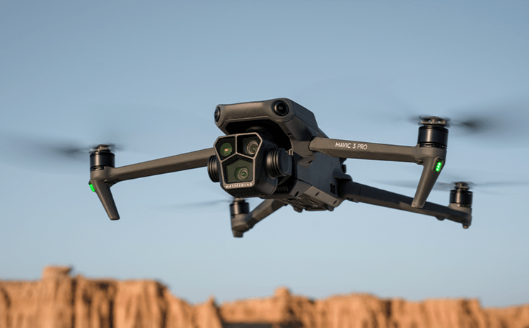 大疆发布 Mavic 3系列无人机新固件:新增飞行辅助影像、AR返航等
