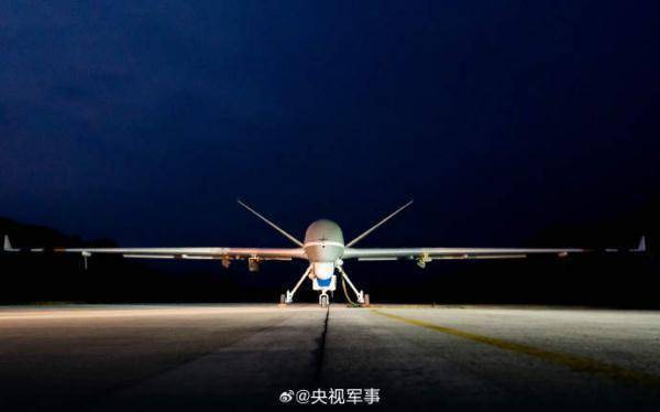翼龙无人机空中基站再次抵达甘肃