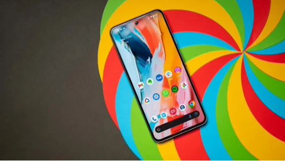 谷歌 Android 15 引入“通知冷却”功能，解决连续通知干扰