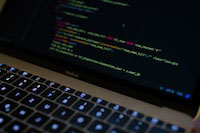 Python与操作系统的竞争：谁将占据主导地位？