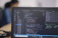 【Python NLTK】机器翻译,轻松实现语言间的转换