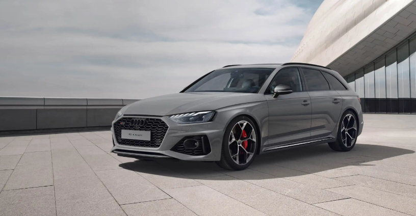 奥迪RS 4 Avant 2024款震撼上市:V6动力加持,售价82.88万元起