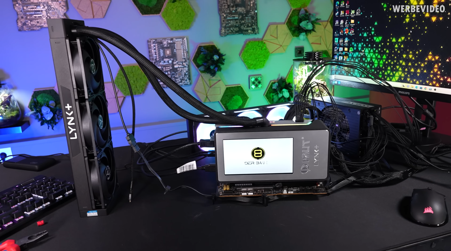 7 英寸屏幕、模块化 360 水冷,同德 Palit 推出 RTX 4090 LYNK+ 概念显卡