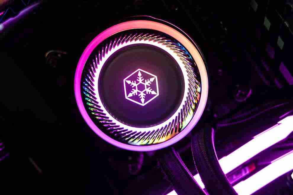 银昕推出星辉 Y360 一体式 CPU 水冷散热器：支持 325W 功耗，498 元起