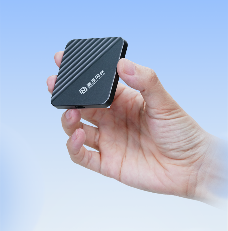 紫光闪存 UNIS PN C2 紫翼系列磁吸式移动固态硬盘发布,最高 2TB