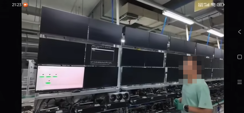 (更新:消息人士称并非 RTX 5090)一印度尼西亚峇淡工厂首批显卡开机过测