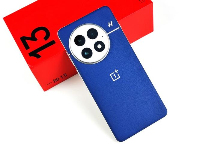 一加 13 影像系统曝光:哈苏联合调教,主摄采用索尼最新旗舰传感器