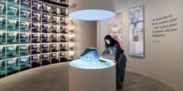 欧洲最大苹果博物馆开馆:展出数千藏品,还原乔布斯创业车库
