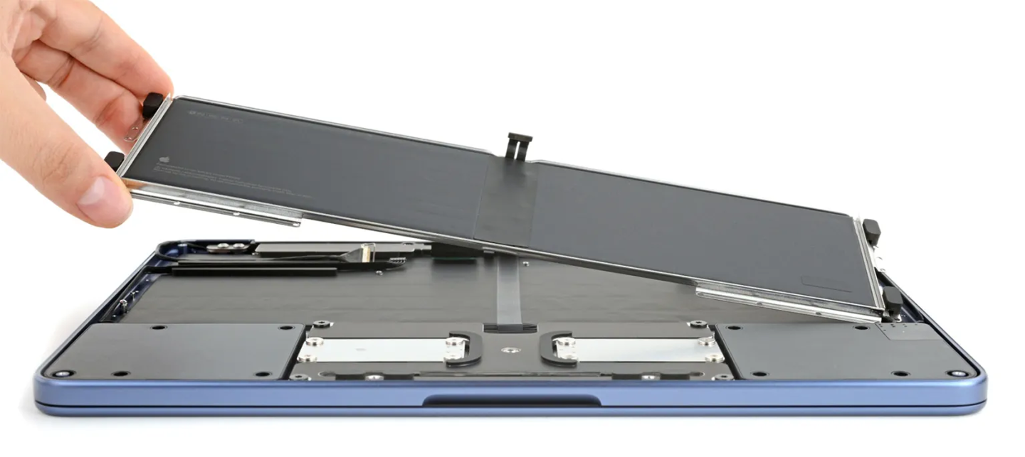 iFixit 拆解 MacBook Neo：14 年来最易维修的苹果笔记本