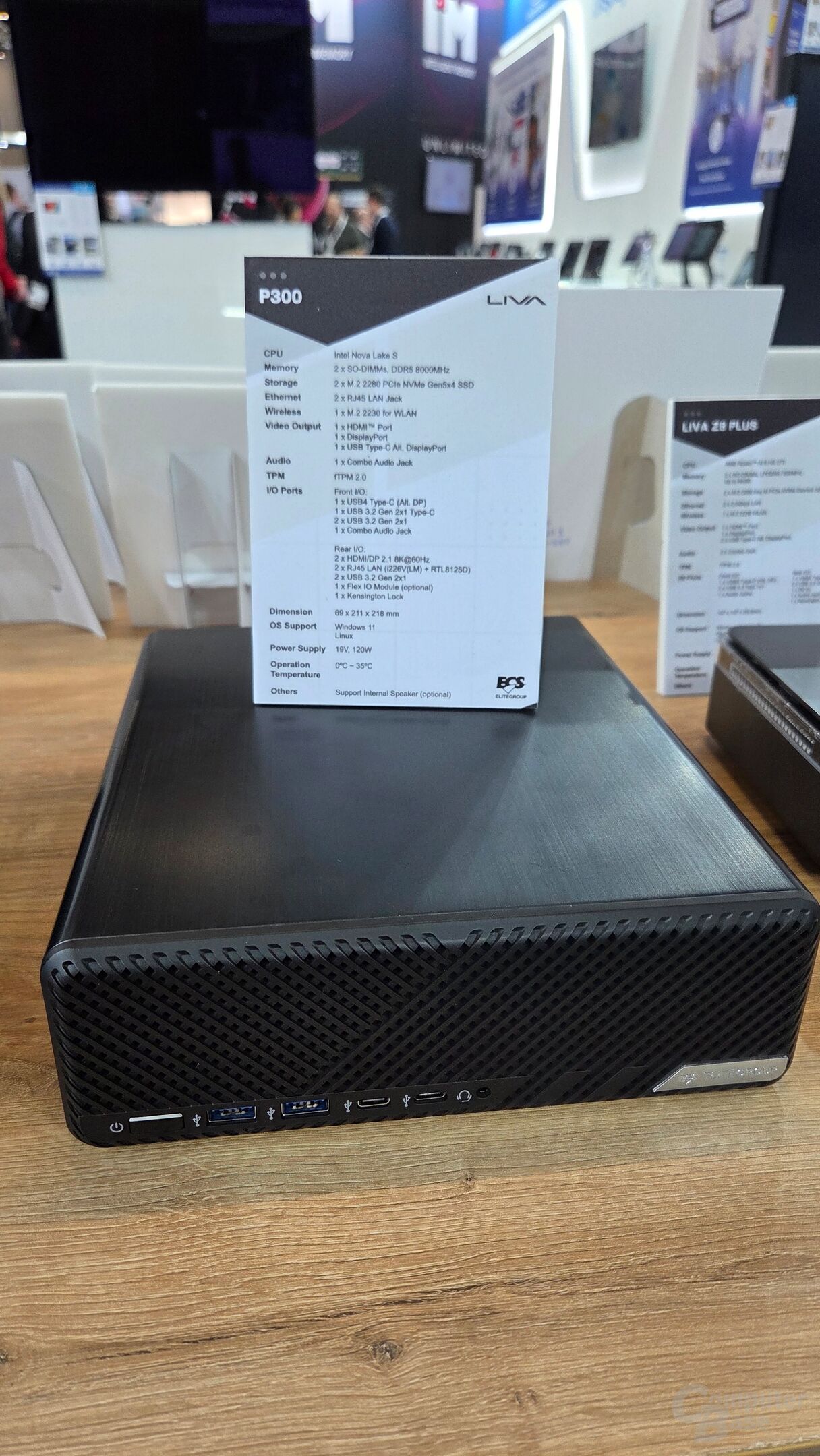ECS 精英展示 "Nova Lake S" 版 P300 迷你主机，支持 8000MT/s 内存