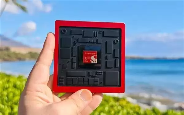 REDMI K100参数偷跑：骁龙8E5+2亿像素 K系列最强大魔王