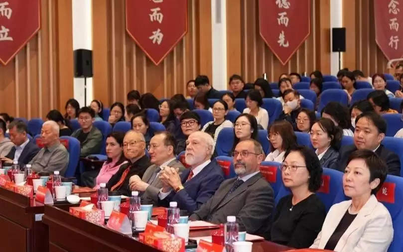 非侵入神经调控为阿尔茨海默病提供新策略,国内外神经康复名家齐聚上海