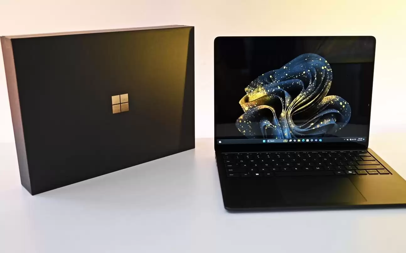 后续：全球限量50台的周年纪念版微软Surface Laptop已找回