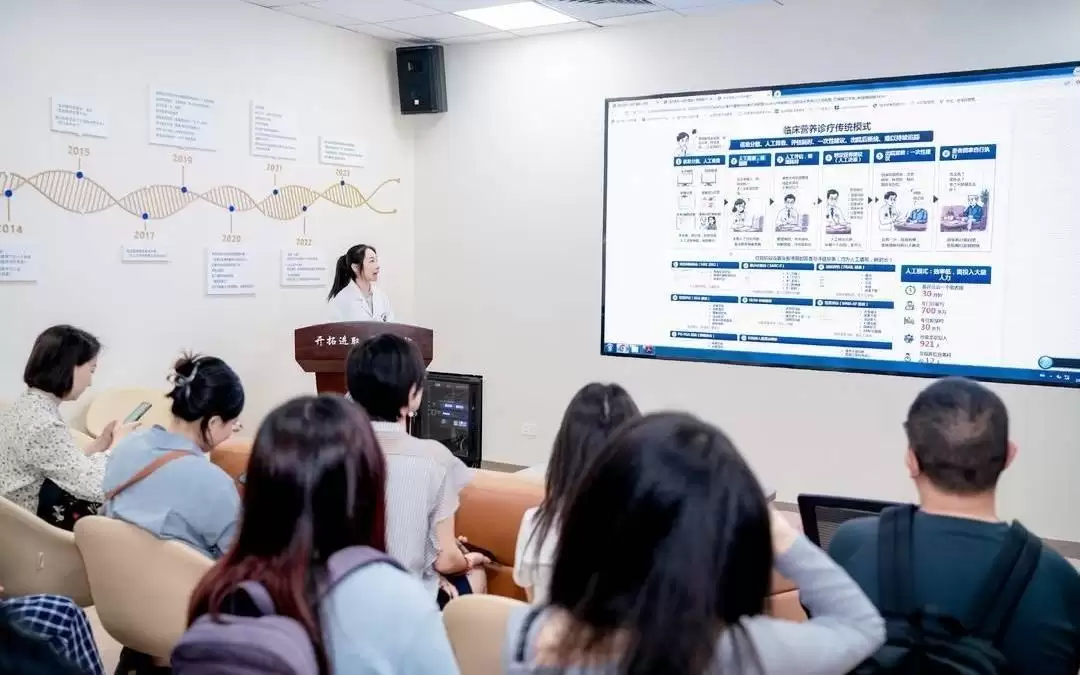 聚焦“AI+供应链”全场景路径 医疗AI加速迈入价值落地新阶段丨新经济观察