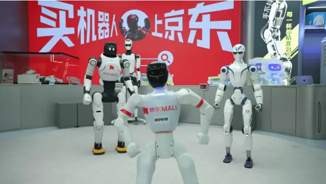 从展台走向岗位——京东MALL开启全场景人机协作新时代