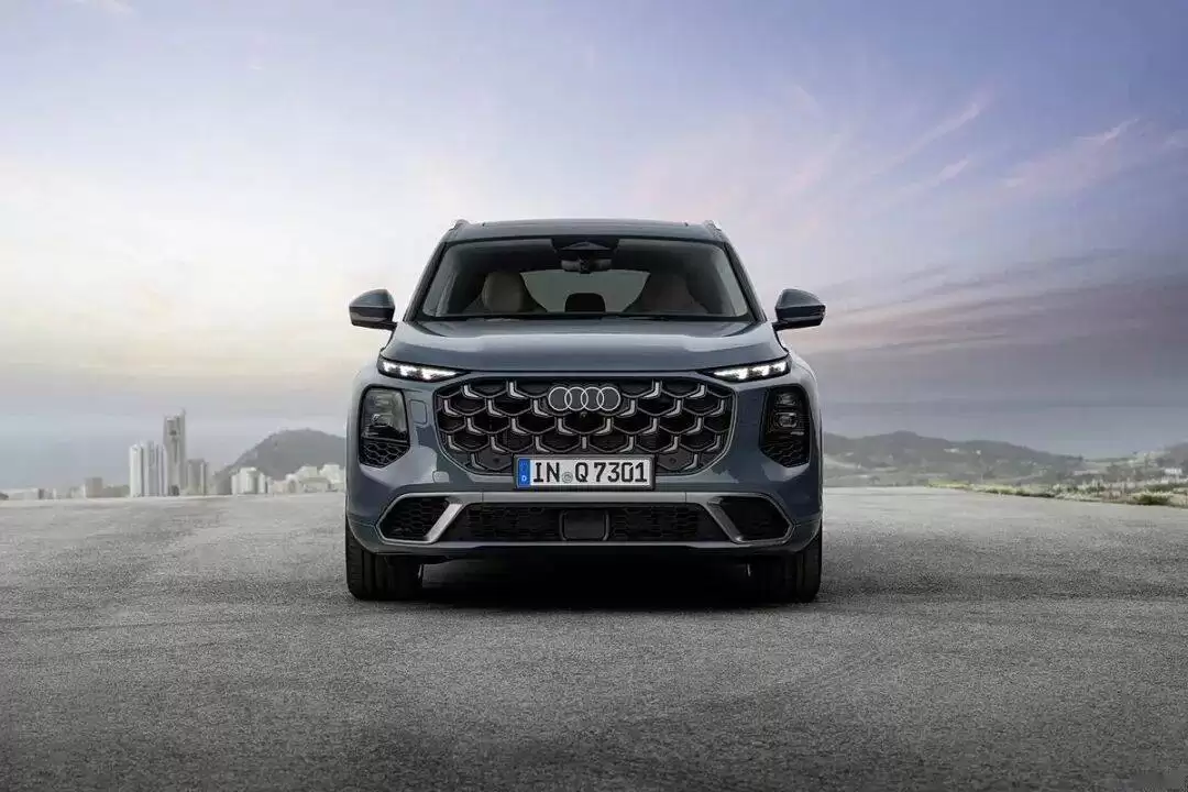 全新奥迪Q7来袭!2.9T V6引擎爆600牛·米,6座7座可选,豪华再升级