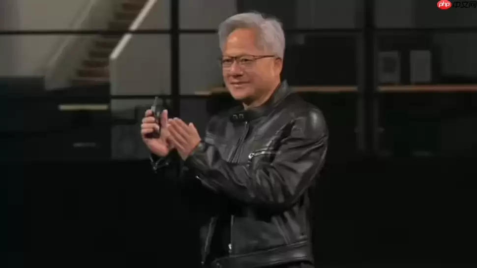 黄仁勋称科技股抛售是买入良机：AI布局才刚开始