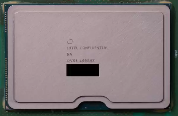 Intel废弃GPU样品意外流出!双芯+四颗HBM2E