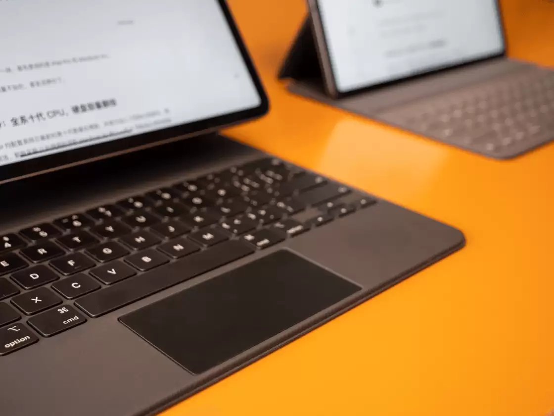 iPad Pro 的秒控键盘好用吗?值得购买吗? iPad Pro 的秒控键盘好用吗?值得购买吗?