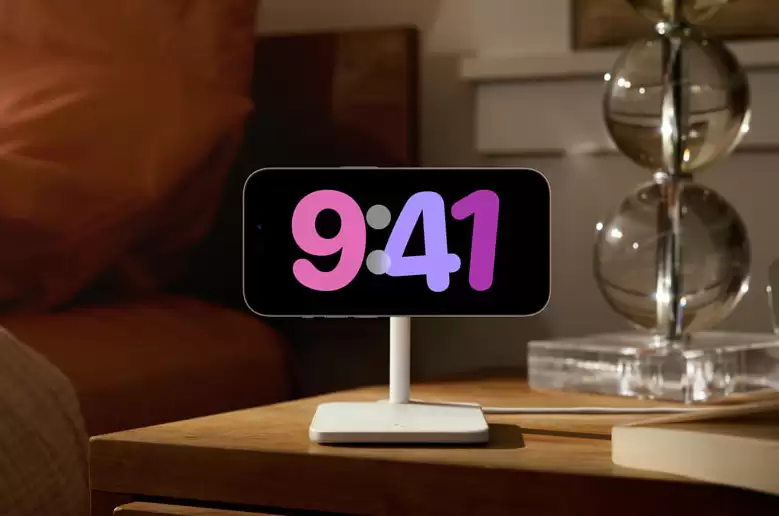 iOS 17 中的 StandBy 是什么功能?有什么用?