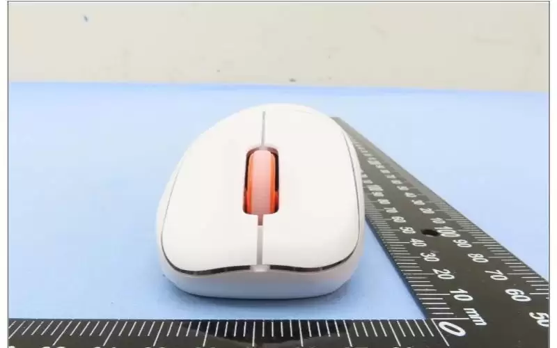 赛睿Rival Pro (Mini)鼠标“证件照”亮相，确认搭载UWB技术