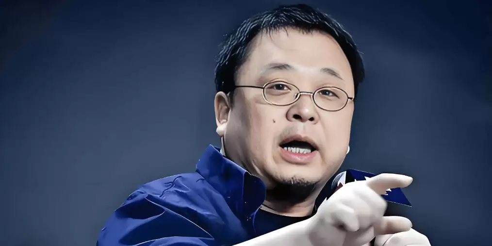 罗永浩痛批电视行业刷屏全网 夏普主动赠送电视：开机无广告