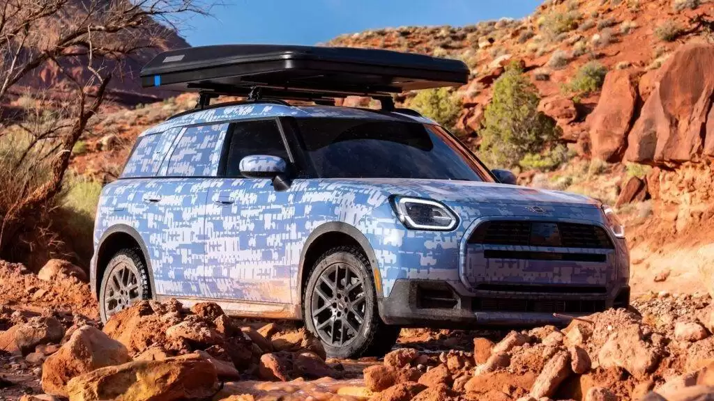 MINI Countryman家族再添越野新成员 2026年10月首秀引期待