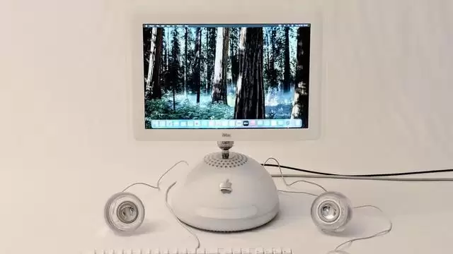 传奇iMac G4改造项目成功融入M4 Mac mini的强劲性能