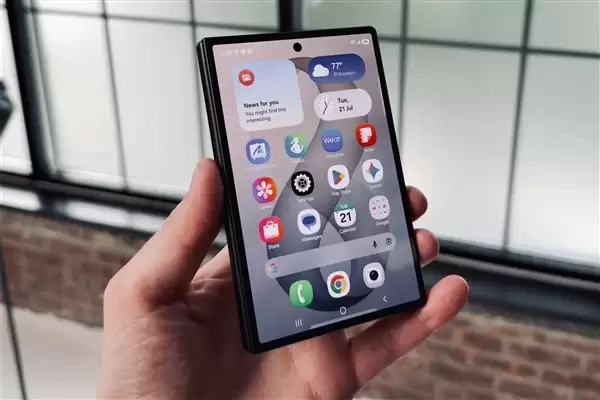 三星Galaxy Z Fold8系列印度预售火爆，72小