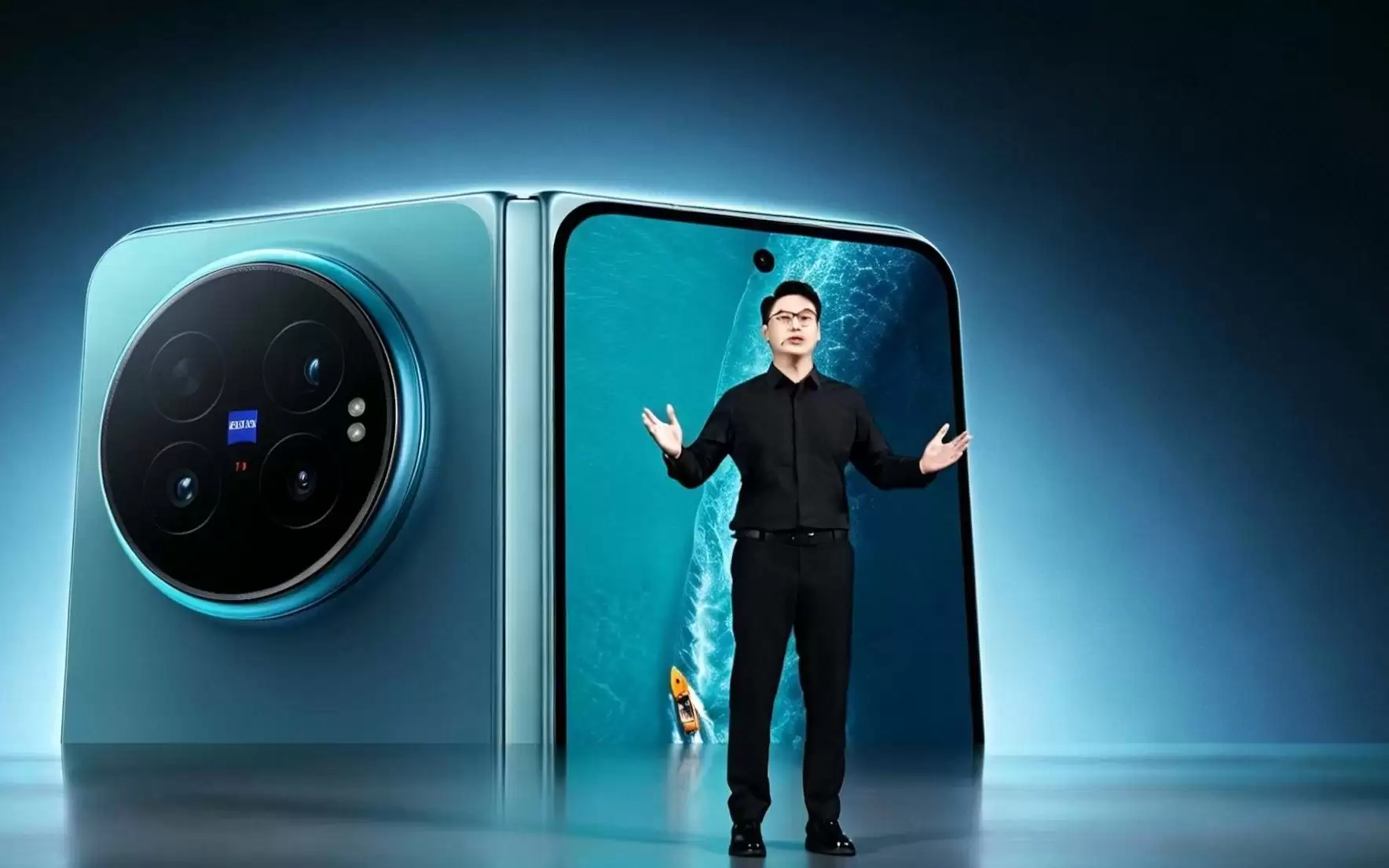 终于明白折叠屏展开能干啥了