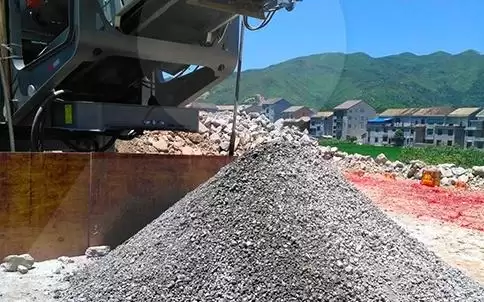 AI公司的数据中心越建越多,最先紧缺的是沙子