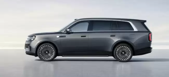 小米汽车将推出五座和七座两款澎程系列SUV