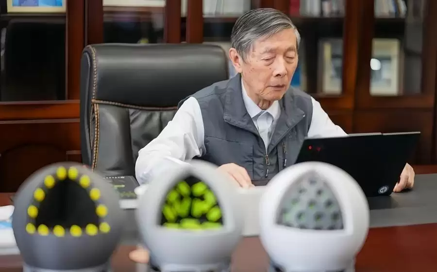 陈立泉:煤油灯下,少年成为“锂”想家|国家最高科学技术奖