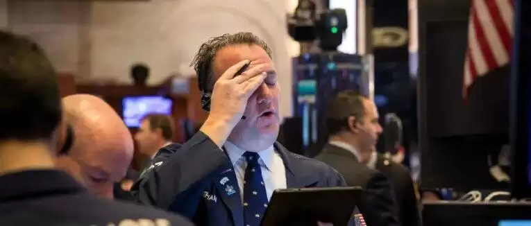西部数据、美光科技、闪迪、英特尔,盘前集体大跌