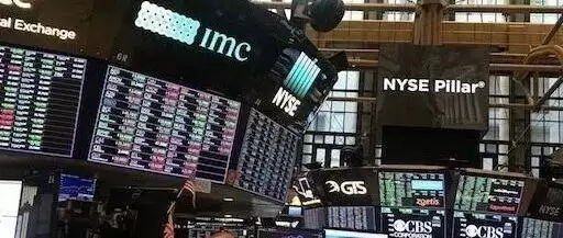 美股半导体股全线大涨,闪迪拉升近7%,中概股低开高走,金银齐涨