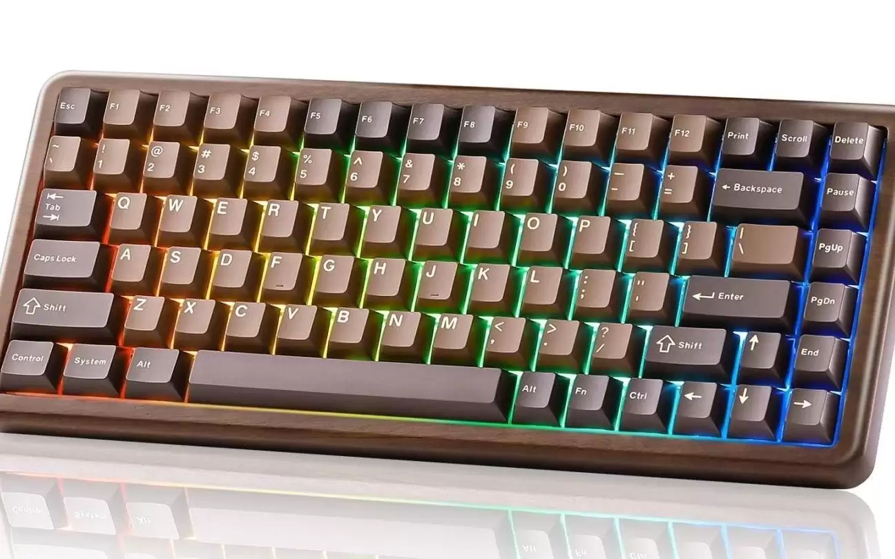 YUNZII“木坨坨”三模机械键盘WOOD 68 / 84国行发售,449元起