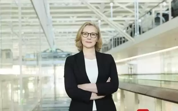 华晨宝马CEO宝思齐:绿色充电赋能宝马车主,共筑能源转型,既是承诺更是未来投资